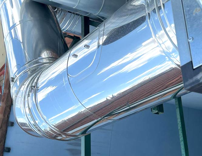 Instalación de tubos y conductos ei-30 en Barcelona, conductos homologados para sistemas de extracción de humos