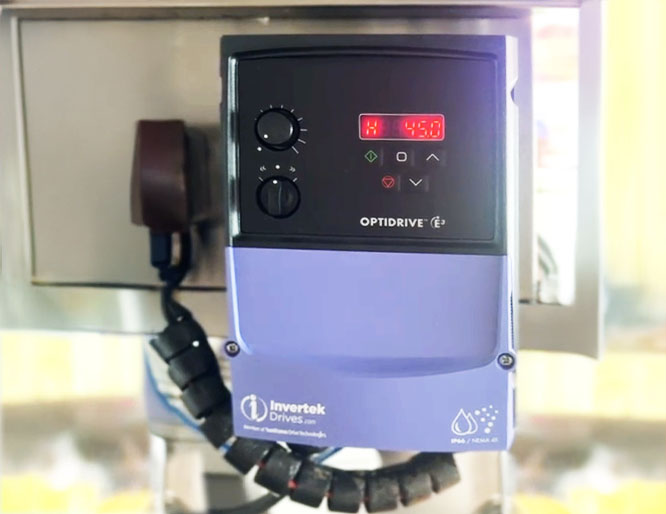 Instalación de variadores de frecuentas en Barcelona, variadores de velociada para turvinas y motores de sistemas de ventilación y extracción de humos