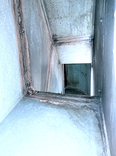 Limpieza integral de tubos de ventilación y humos en Barcelona con garantía para restaurantes, hoteles, bares, hospitales, colegios